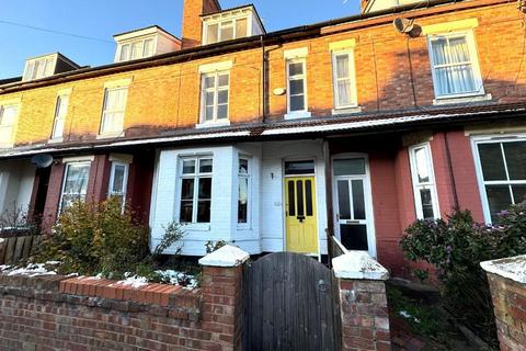 4 bedroom terraced house to rent, Waldeck Road, Carrington, Nottingham, NG5 2AG