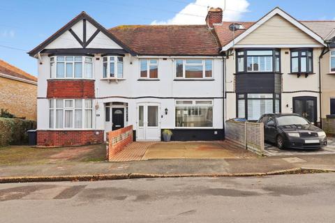 162 Downs Road, Walmer, Deal, CT14 7TF
