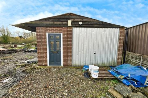 3 bedroom terraced house for sale, Wisbech Road, Outwell, Norfolk, PE14 8PA