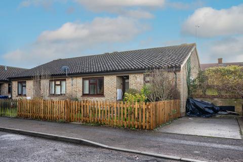 2 bedroom semi-detached bungalow for sale, Thistle Green, Swavesey, CB24