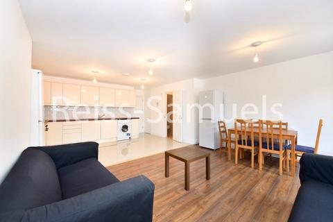 6 bedroom house to rent, Lockesfield Place, London E14