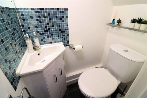 9 Myrtle Close, Erith, DA8 3PT