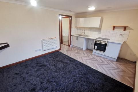 1 bedroom flat to rent, High Street, Methil, Leven, KY8