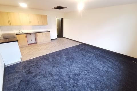 2 bedroom flat to rent, High Street, Methil, Leven, KY8