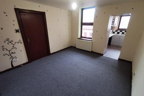 1 bedroom flat to rent, High Street, Methil, Leven, KY8