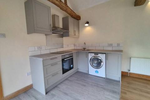 1 bedroom bungalow to rent, RYARSH, KENT.