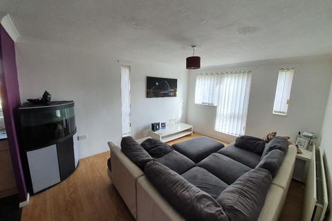 2 bedroom flat to rent, Gateshead NE8