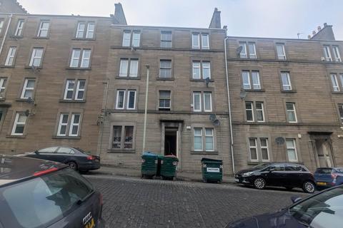 1 bedroom flat to rent, 20F Rosefield Street, ,