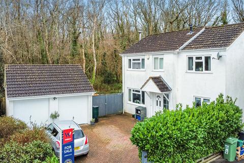 4 bedroom detached house for sale, Heal Park Crescent, Fremington, Barnstaple, Devon, EX31