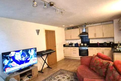 2 bedroom flat to rent, Bradford BD1