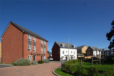 4 bedroom townhouse to rent, Front Home Close, Patchway, Bristol, South Gloucestershire, BS34