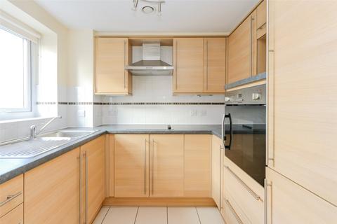 2 bedroom apartment for sale, Savages Wood Road, Bradley Stoke, Bristol, South Gloucestershire, BS32