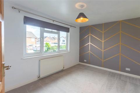 2 bedroom terraced house to rent, Vinny Avenue, Bristol BS16