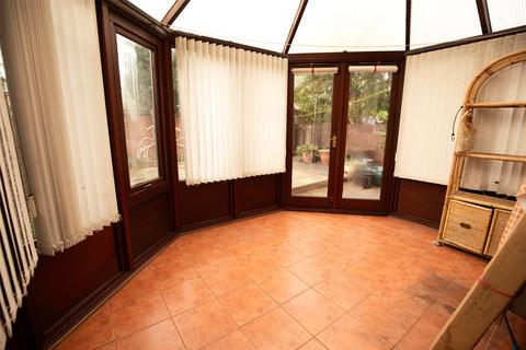 8 Barkleys Hill, Stapleton, Bristol, BS16 1AD