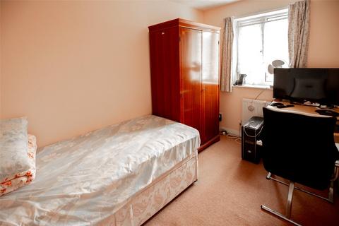 8 Barkleys Hill, Stapleton, Bristol, BS16 1AD