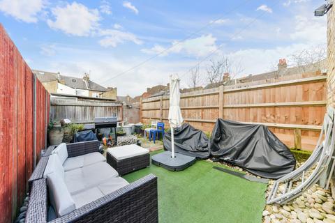 2 bedroom terraced house for sale, Stanley Road, Morden SM4