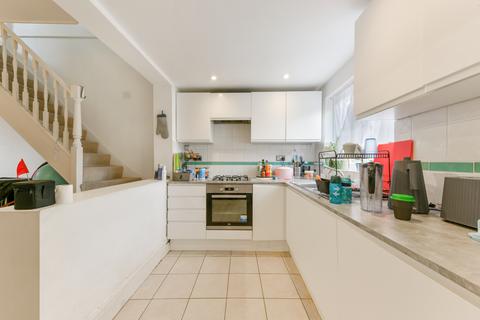 2 bedroom terraced house for sale, Stanley Road, Morden SM4