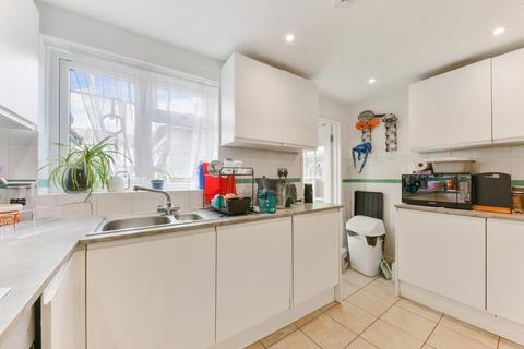 2 Stanley Road, Morden, SM4 5DE
