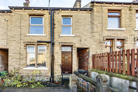 2 bedroom terraced house for sale, Blackmoorfoot Road, Huddersfield HD4