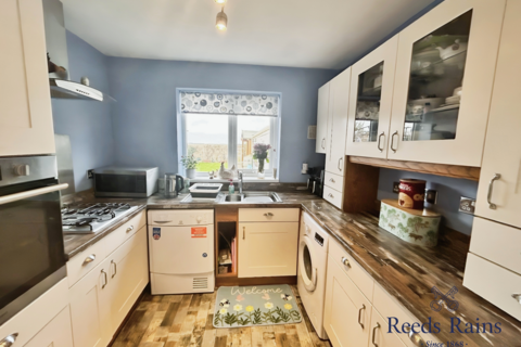 2 bedroom bungalow for sale, Carrs Meadow, East Yorkshire HU19