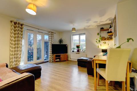 2 bedroom apartment for sale, Highgate House, High Wycombe HP11