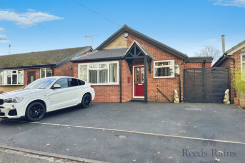 2 bedroom bungalow for sale, Hawkstone Close, Staffordshire ST5