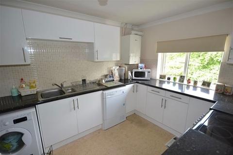 2 bedroom maisonette to rent, Barn Close, Hemel Hempstead