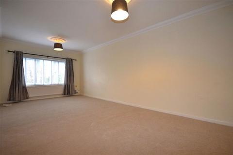 2 bedroom maisonette to rent, Barn Close, Hemel Hempstead