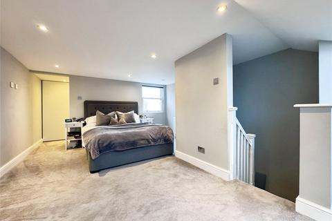 3 bedroom semi-detached house for sale, North Street, Bexleyheath DA7