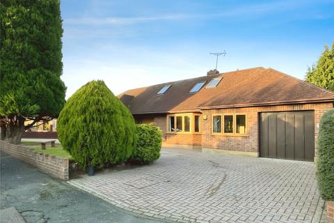 4 bedroom bungalow for sale, Kenwood Avenue, Kent DA3