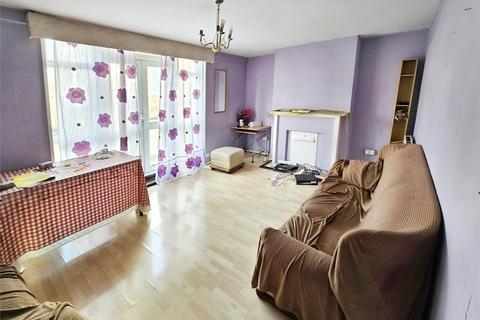 3 bedroom maisonette for sale, Elmington Estate, London SE5