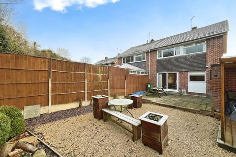 24 Greenfields, Whetstone, Leicester, LE8 6NY