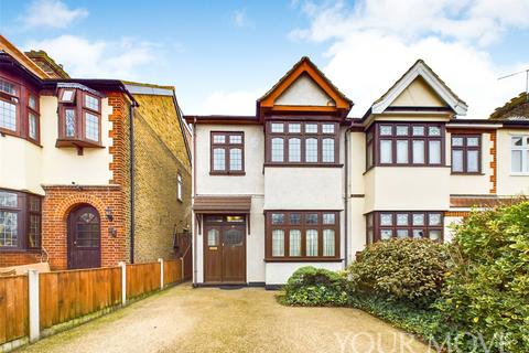 4 bedroom semi-detached house for sale, Cross Road, Romford RM7