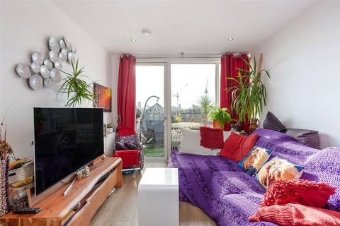 1 bedroom flat for sale, Culvert Drive, London E3