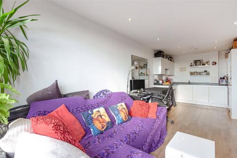 1 bedroom flat for sale, Culvert Drive, London E3