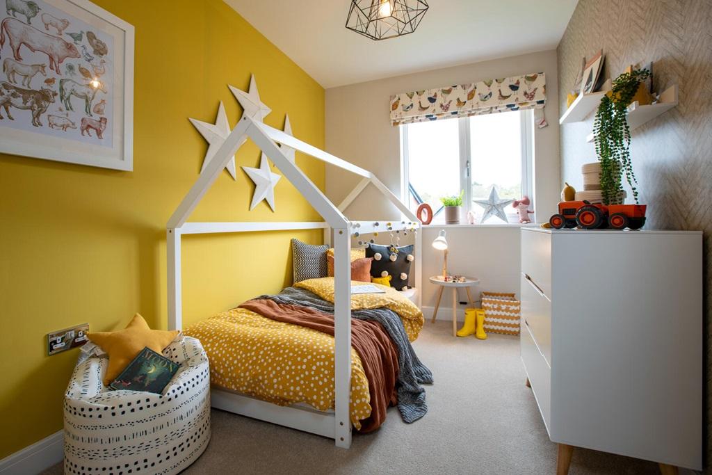Ideal bedroom for young children or as a home...