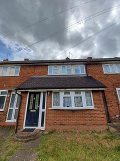 3 bedroom terraced house to rent, Slough SL3