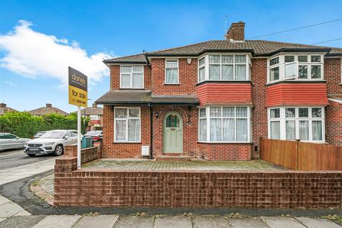 5 bedroom semi-detached house for sale, Whitton Drive, Greenford