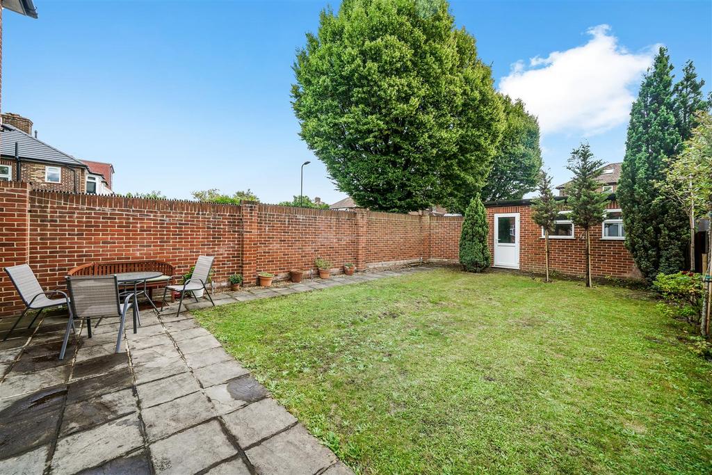 25 Whitton Drive - of WMgz9 DVl5i Zt ESi Ck G.jpg