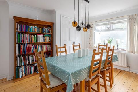 2 Old Hill, Orpington, BR6 6BN