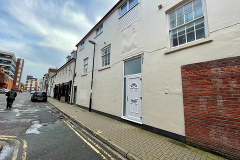 2 bedroom apartment to rent, Flat 2, 2 Ann Street, Worthing, West Sussex, BN11