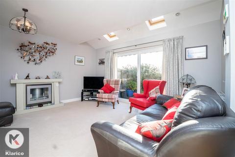 4 bedroom semi-detached house for sale, Rectory Park Road, Birmingham B26