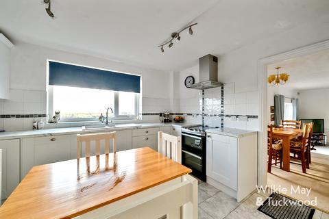 26 Bath Road, Ashcott, Bridgwater, TA7 9QT