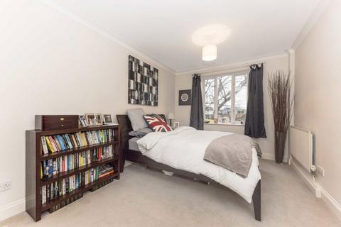 2 bedroom flat to rent, Wimbledon Hill Road, Wimbledon