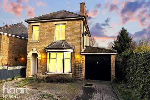 3 bedroom detached house for sale, Doddington Road, Wimblington