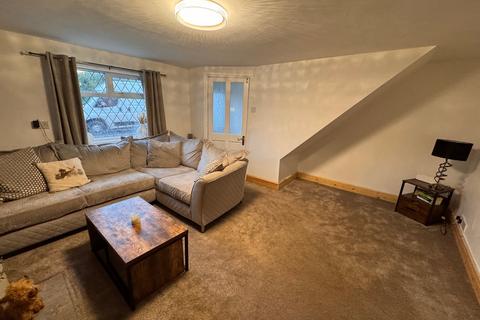 2 bedroom cottage for sale, Newgate Lane, Whitestake, Preston, PR4