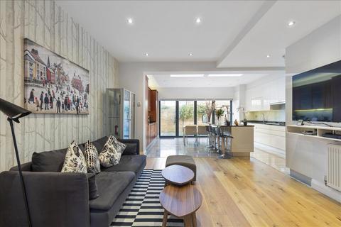 70 Rannoch Road, London, W6 9SP
