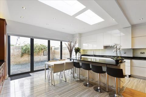 70 Rannoch Road, London, W6 9SP