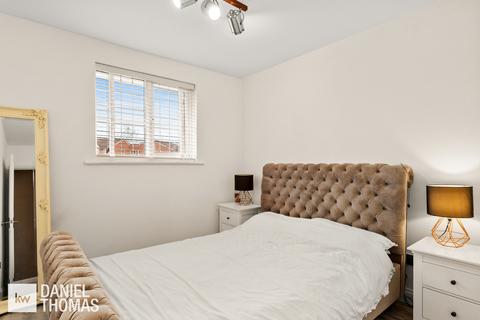 44 Howard Close, Waltham Abbey, EN9 1XA