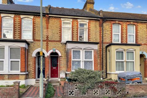 3 bedroom terraced house for sale, Godinton Road, Ashford TN23